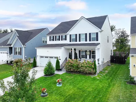 6554 Palm Warbler Dr, Murfreesboro, TN 37128