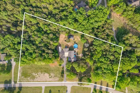 4751 Thick Rd, Chapel Hill, TN 37034