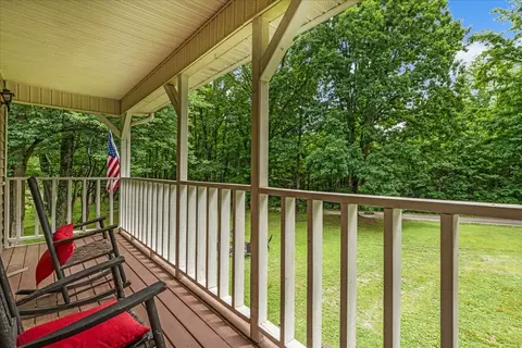 Exterior - 802 Evans Rd, Winchester, TN 37398 photo 1 of 6