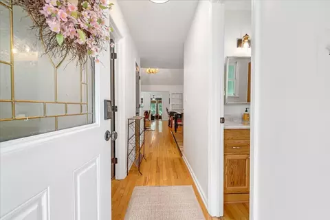Entry Way - 802 Evans Rd, Winchester, TN 37398 photo 1 of 5