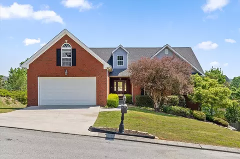 9554 Homewood Cir, Ooltewah, TN 37363