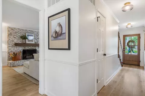 Entry Way - 126 E Graycrest Ave, Collierville, TN 38017 photo 1 of 1