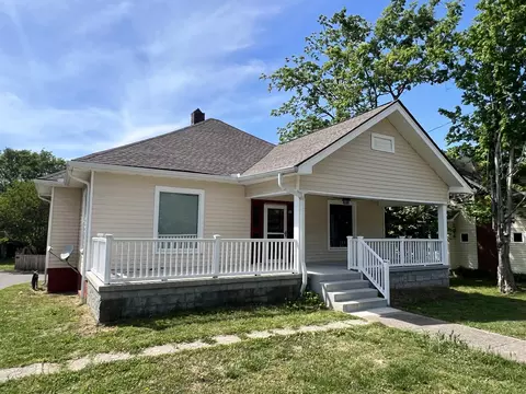 112 S Tarver Ave, Lebanon, TN 37087