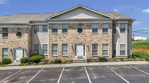 907 Churchill Xing #907, Madison, TN 37115