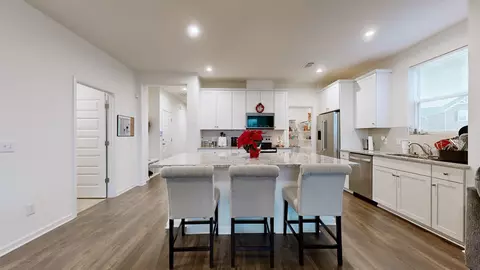 2041 Elk Springs Dr, Hermitage, TN 37076