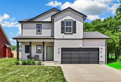 1001 Cherry Acres Dr, Clarksville, TN 37042