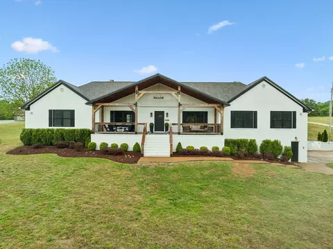 1930 Rock Springs Rd, Columbia, TN 38401