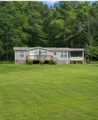 3688 Moore Hollow Rd, Woodlawn, TN 37191