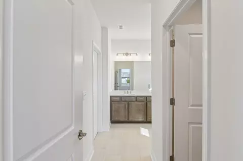 Entry Way - 430 Sharp Way, Murfreesboro, TN 37128 photo 5 of 7