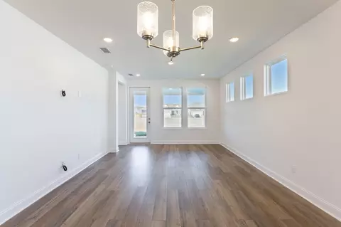 Living - 430 Sharp Way, Murfreesboro, TN 37128 photo 2 of 4