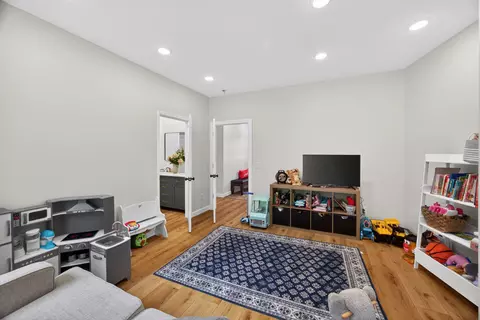Living - 1288 Hills Trace Rd, Morrison, TN 37357 photo 5 of 5
