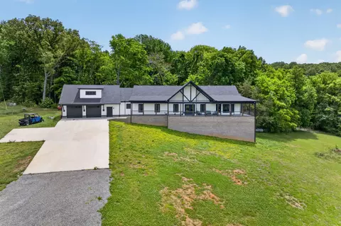 Exterior - 1288 Hills Trace Rd, Morrison, TN 37357 photo 2 of 14