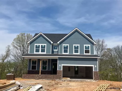 8000 Netterfield Dr, White House, TN 37188