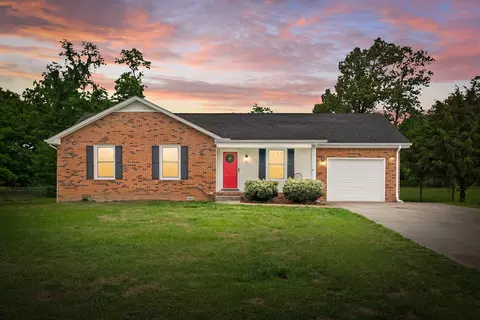 3436 Melrose Dr, Clarksville, TN 37042
