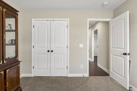 Entry Way - 7706 Alameda Dr, Murfreesboro, TN 37127 photo 7 of 8