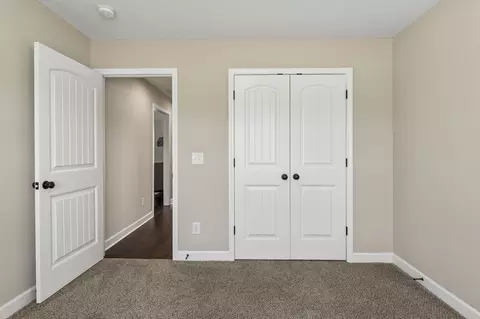 Bedroom - 7706 Alameda Dr, Murfreesboro, TN 37127 photo 4 of 7