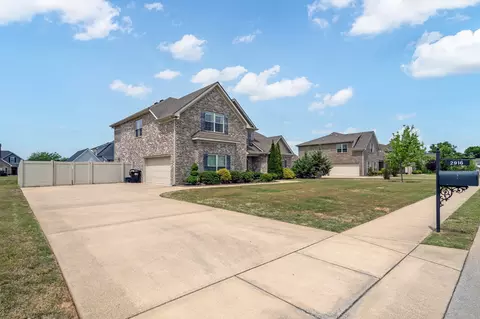 2916 Firerock Dr, Murfreesboro, TN 37128 photo 2