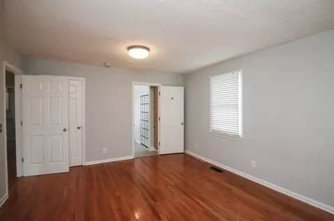 Bedroom - 828 E Castle St, Murfreesboro, TN 37130 photo 2 of 9