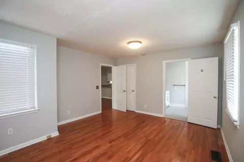 Bedroom - 828 E Castle St, Murfreesboro, TN 37130 photo 1 of 9