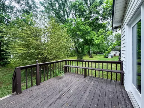 Exterior - 828 E Castle St, Murfreesboro, TN 37130 photo 11 of 15