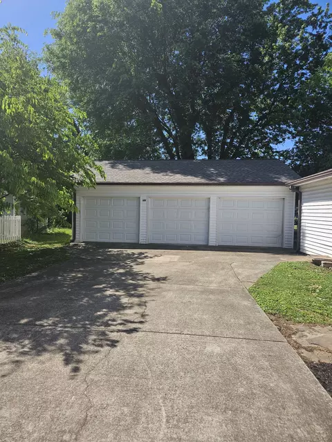 Other - 828 E Castle St, Murfreesboro, TN 37130 photo 1 of 13