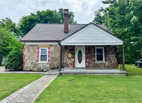 Exterior - 828 E Castle St, Murfreesboro, TN 37130 photo 1 of 15