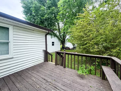 Exterior - 828 E Castle St, Murfreesboro, TN 37130 photo 9 of 15