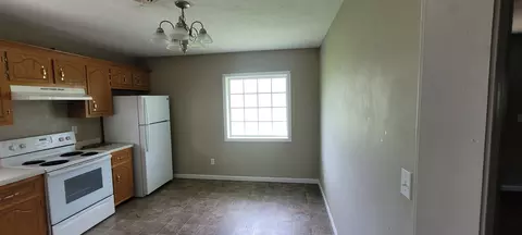 Kitchen - 1102 Highway 79, Dover, TN 37058 photo 1 of 3