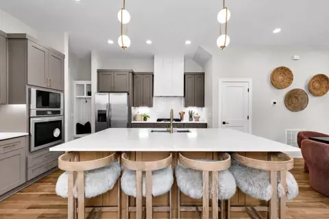 412 E Bend Dr #A, Nashville, TN 37209