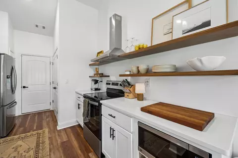 Kitchen - 745 Cedar Ln, Springfield, TN 37172 photo 3 of 4