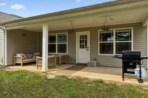 Exterior - 745 Cedar Ln, Springfield, TN 37172 photo 5 of 12