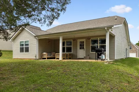 Exterior - 745 Cedar Ln, Springfield, TN 37172 photo 6 of 12