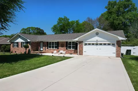 7011 Leslie Dell Ln, Chattanooga, TN 37421