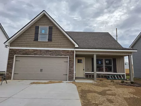 2914 Valley Farms Dr, Christiana, TN 37037