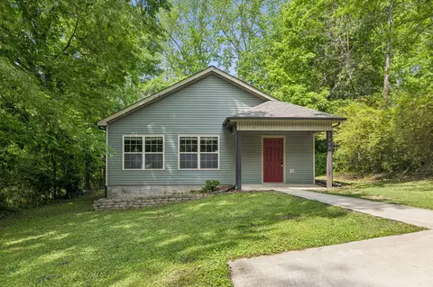 1008 Swift Dr, Clarksville, TN 37040