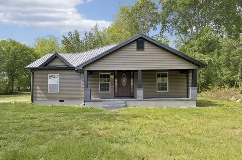 1200 Little St, Winchester, TN 37398