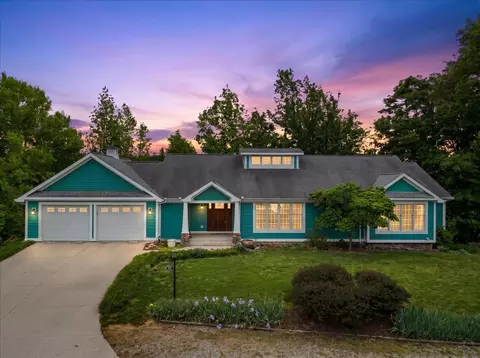 615 Seaton Dr, Smithville, TN 37166