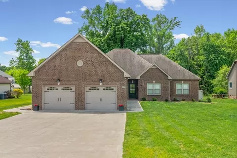 4262 Sango Rd, Clarksville, TN 37043