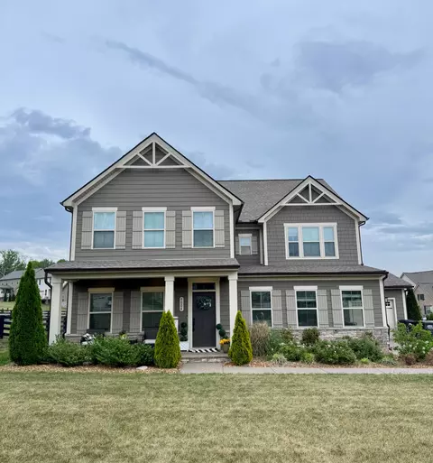 9004 Nestling Ridge Ct, College Grove, TN 37046