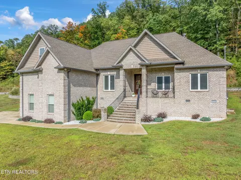 3307 Greenway Dr, Knoxville, TN 37918