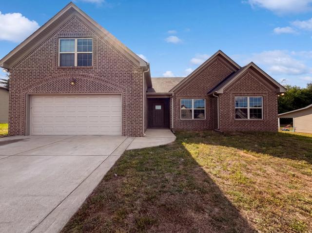 447 Golf Club Ln, Springfield, TN 37172 | MLS# 3183406 | 21 Photos - Movoto