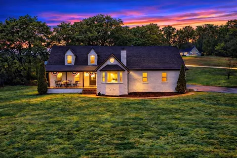900 Dories Ln, Lewisburg, TN 37091