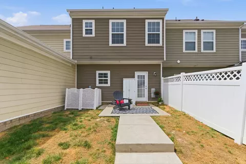 Exterior - 103 Padstone Pvt Ln, Spring Hill, TN 37174 photo 7 of 9