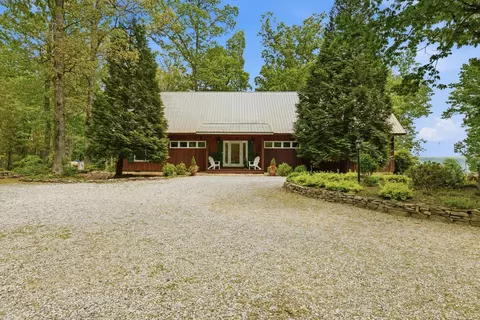 1233 Oliver Dr, Monteagle, TN 37356