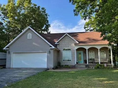 173 Mitchell St, Hohenwald, TN 38462