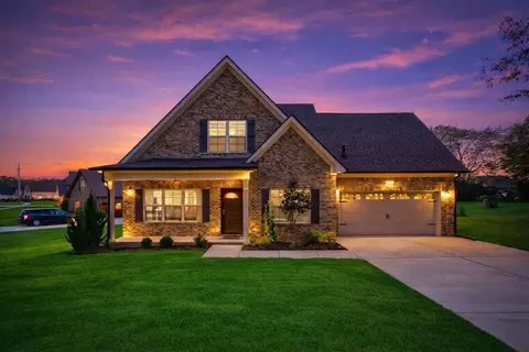 248 Doak Rd, Manchester, TN 37355