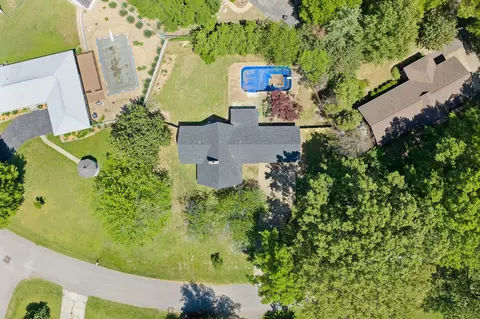 View/Area - 171 Maple Ln, Dresden, TN 38225 photo 1 of 4