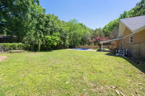 Exterior - 171 Maple Ln, Dresden, TN 38225 photo 10 of 12