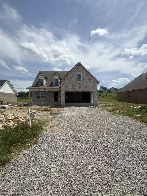 3180 Dusenburg Dr, Christiana, TN 37037
