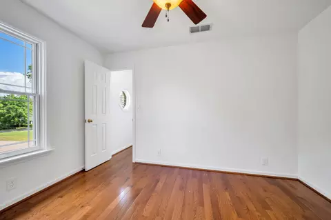 Bedroom - 213 Mccreary Hts, Dickson, TN 37055 photo 7 of 8